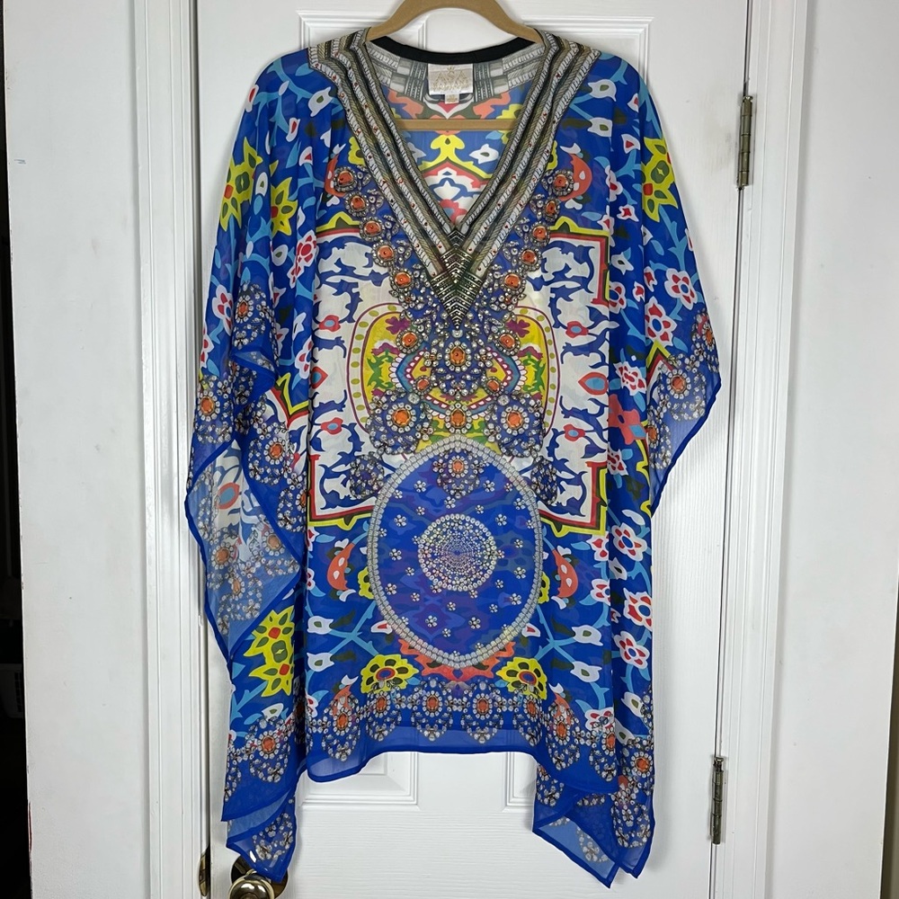 ASA Kaftans Bedazzled Rhinestone Embellished V-Neck Short Kaftan